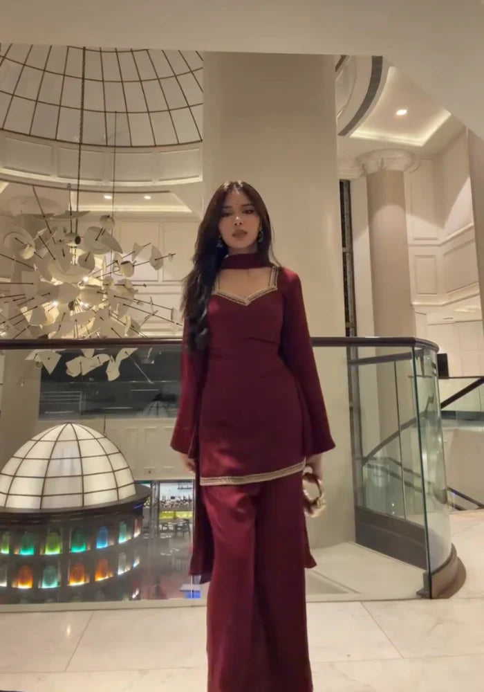 Maroon Georgette Suit – Kurta, Pant & Dupatta Set