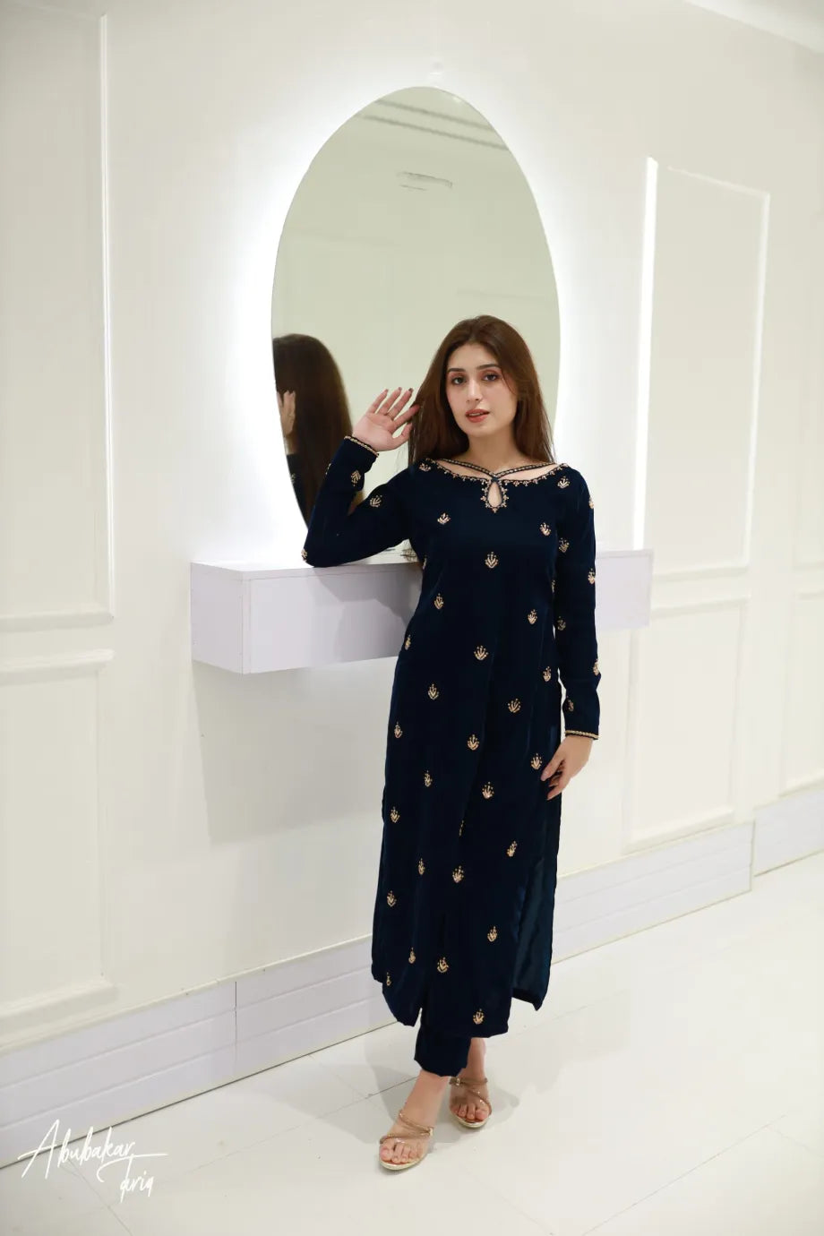 SOLID PEACOCK VELVET KURTA WITH STRAIGHT PANTS AND DUPATTA