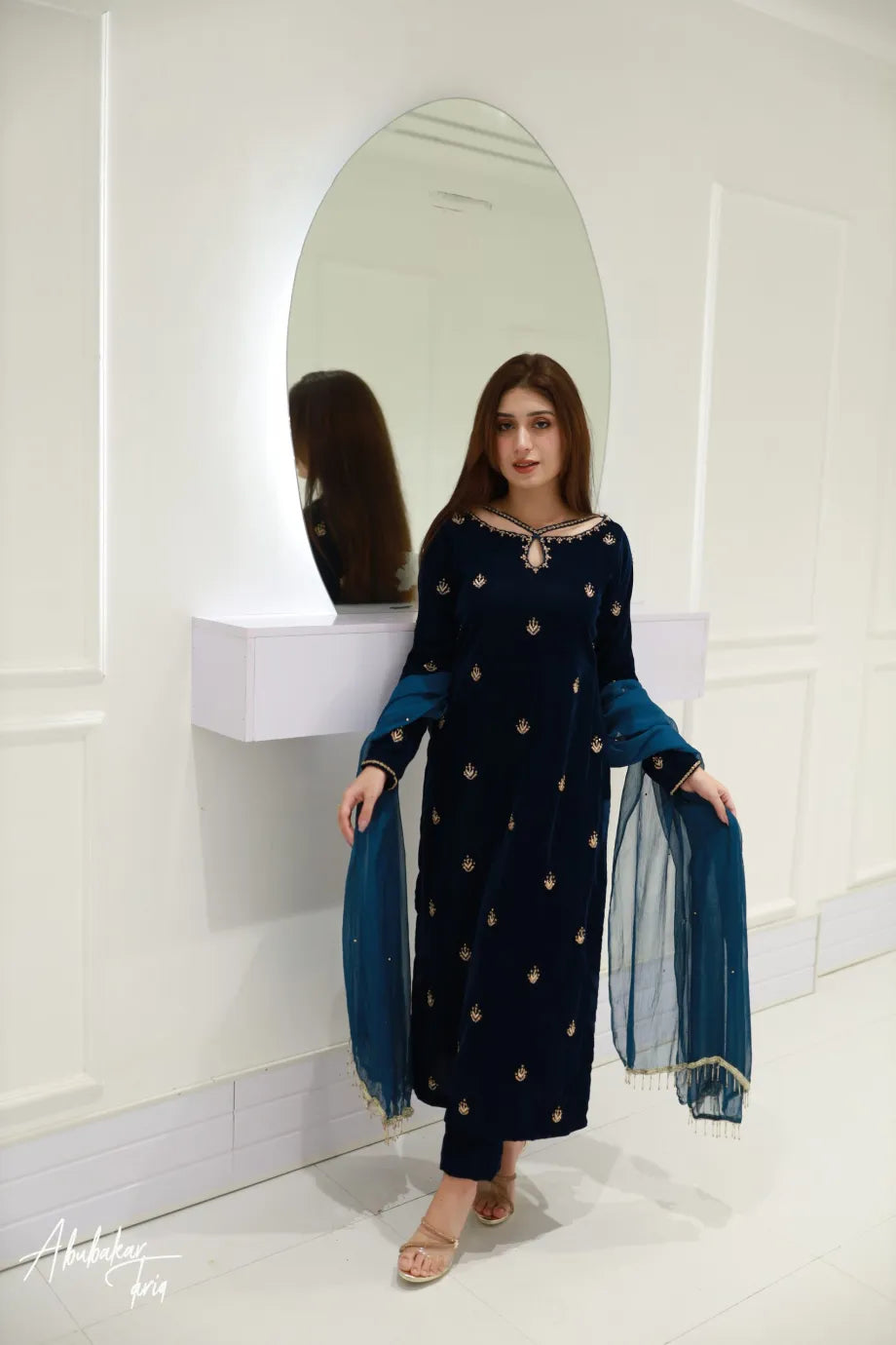 SOLID PEACOCK VELVET KURTA WITH STRAIGHT PANTS AND DUPATTA